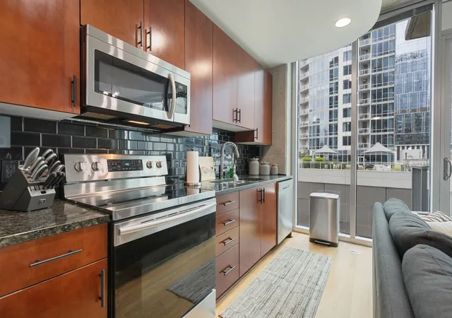Photo 4 of Condo for sale at 301 Demonbreun St #908, Nashville, TN 37201 | MLS# 3007290 | Listing updated on 2026-09-13