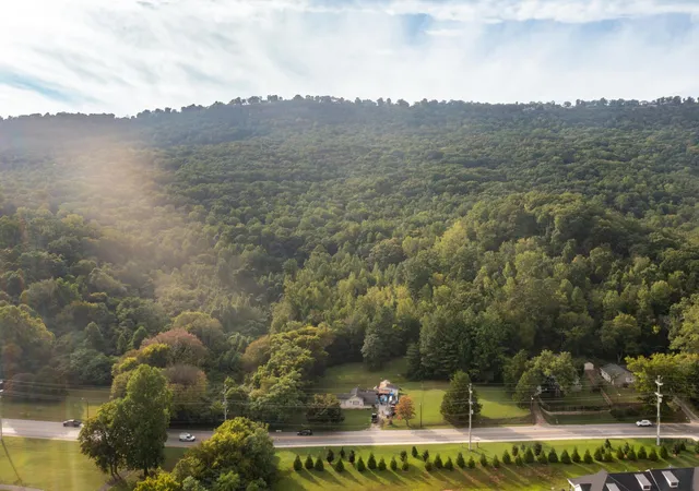 Photo 3 of Land for sale at 1123 Mountain Creek Road, Chattanooga, TN 37405 | MLS# 3014881 | Listing updated on 2026-09-11