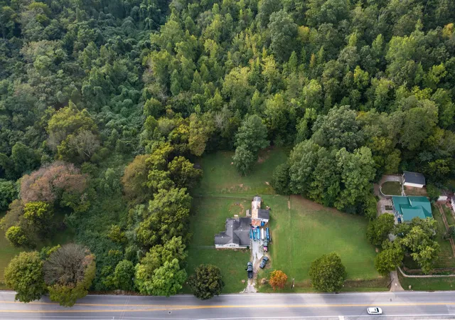 Photo 4 of Land for sale at 1123 Mountain Creek Road, Chattanooga, TN 37405 | MLS# 3014881 | Listing updated on 2026-09-11