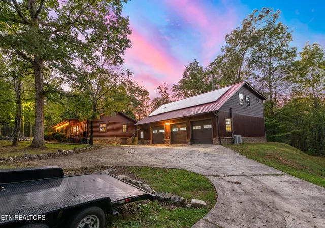 Photo 3 of Single family home for sale at 228 Pattie Gap Rd, Philadelphia, TN 37846 | MLS# 3031385 | Listing updated on 2026-10-06