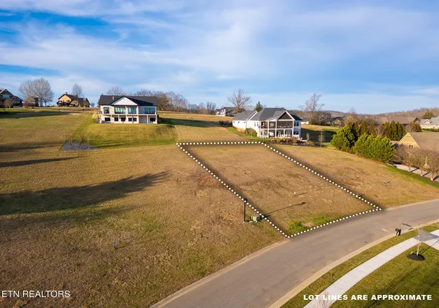 Photo 3 of Land for sale at 325 Chestnut Ln Lane, Loudon, TN 37774 | MLS# 3032752 | Listing updated on 2026-09-11