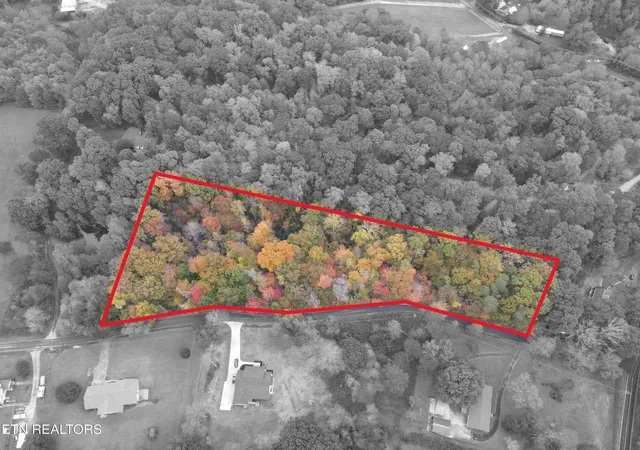 Photo 3 of Land for sale at 122 Pleasant View Loop Rd, Clinton, TN 37716 | MLS# 3336114 | Listing updated on 2026-09-11