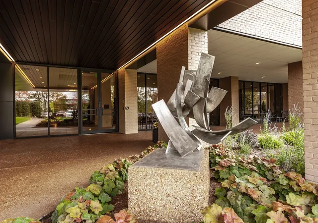 Listing Photo 5 - Condo for sale in building located at 3901 W End Ave, Nashville, TN 37205 - Unit #303