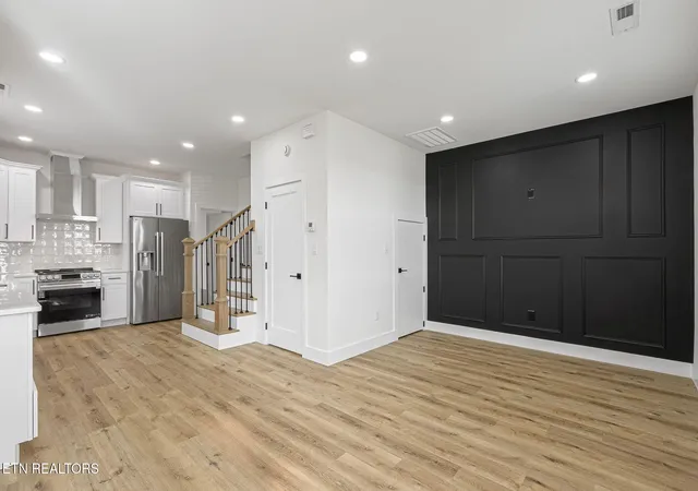 Photo 3 of Sale Pending at 1111 Virginia Ave, Knoxville, TN 37921 | MLS# 3521087 | Listing updated on 2026-09-11