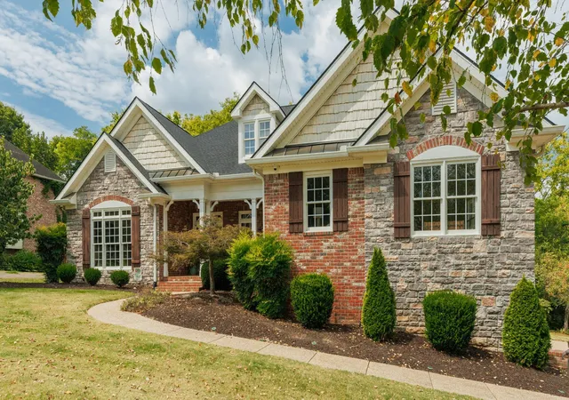 Photo 3 of Single family home for sale at 520 Derby Downs, Lebanon, TN 37087 | MLS# 3546587 | Listing updated on 2026-10-08