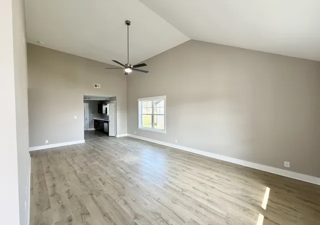 Photo 3 of Single family home for sale at 18 Echo Ridge, Oak Grove, KY 42262 | MLS# 3048008 | Listing updated on 2026-09-12