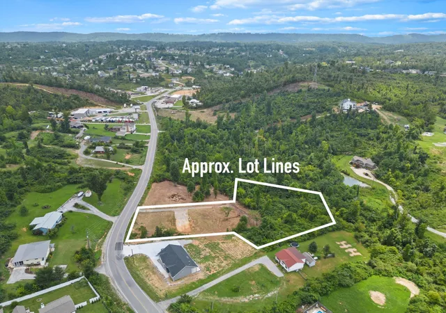 Land for sale at 8016 Standifer Gap Rd, Chattanooga, TN 37421 | MLS# 3050107