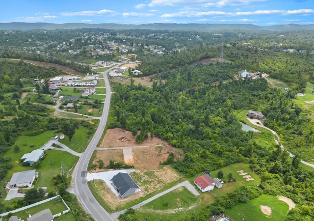 Photo 3 of Land for sale at 8016 Standifer Gap Rd, Chattanooga, TN 37421 | MLS# 3050107 | Listing updated on 2026-09-11