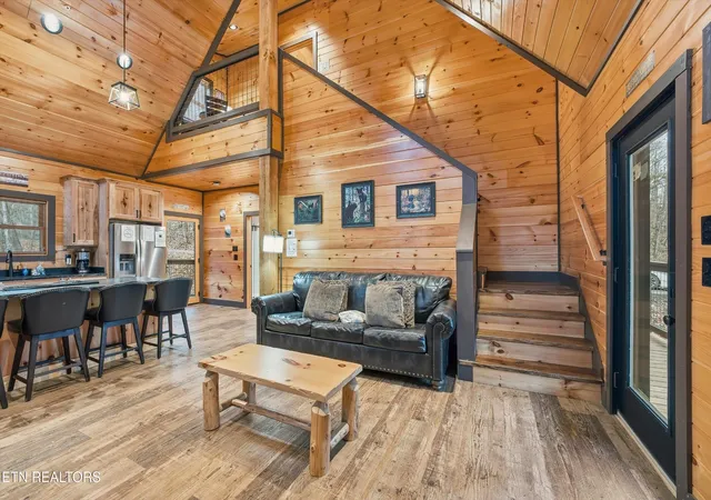 Photo 4 of Single family home for sale at 1104 Laddie Buck Ln, Gatlinburg, TN 37738 | MLS# 3050108 | Listing updated on 2026-09-11
