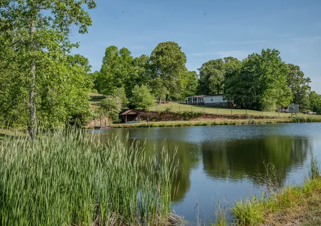 Photo 3 of Manufactured home for sale at 875 Waterloo Rd, Westpoint, TN 38486 | MLS# 3054387 | Listing updated on 2026-09-29