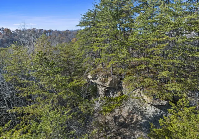 Photo 2 of Land for sale at 0 Slate Lick Road, London, KY 40741 | MLS# 3057720 | Listing updated on 2026-09-10