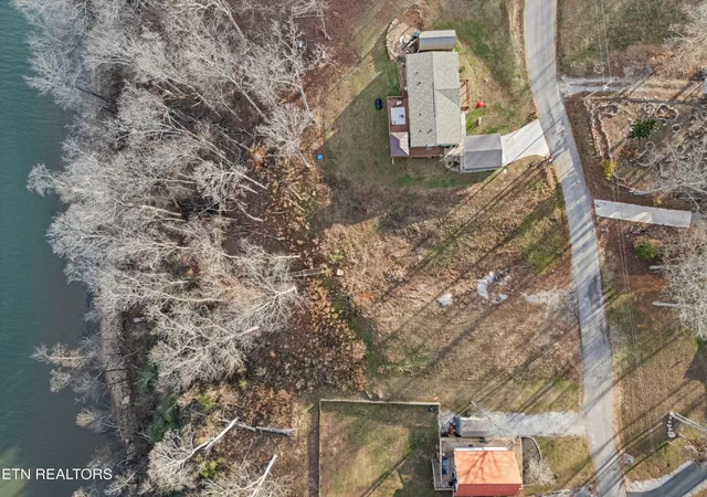 Photo 4 of Land for sale at 35 Lakeshore Vista Dr, Kingston, TN 37763 | MLS# 3061637 | Listing updated on 2026-09-14