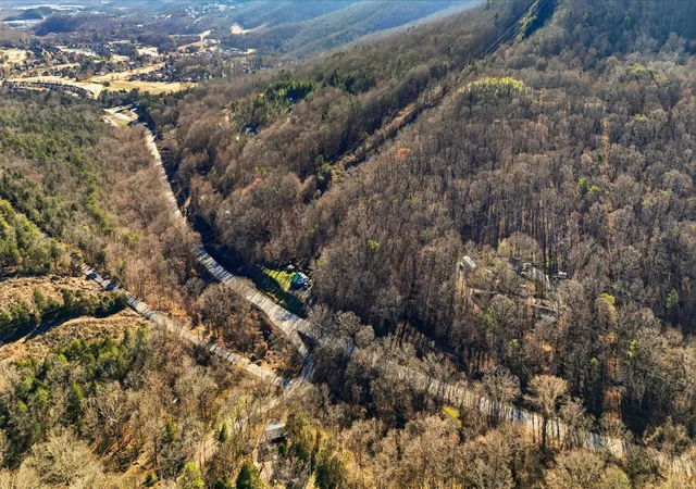 Photo 2 of Land for sale at 4512 Cummings Hwy, Chattanooga, TN 37419 | MLS# 3066467 | Listing updated on 2026-09-11