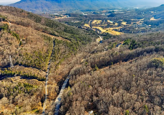 Photo 3 of Land for sale at 4512 Cummings Hwy, Chattanooga, TN 37419 | MLS# 3066467 | Listing updated on 2026-09-11