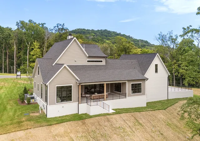 Photo 4 of Single family home for sale at 9407 Dewaal Rdg, Brentwood, TN 37027 | MLS# 3068693 | Listing updated on 2026-09-14