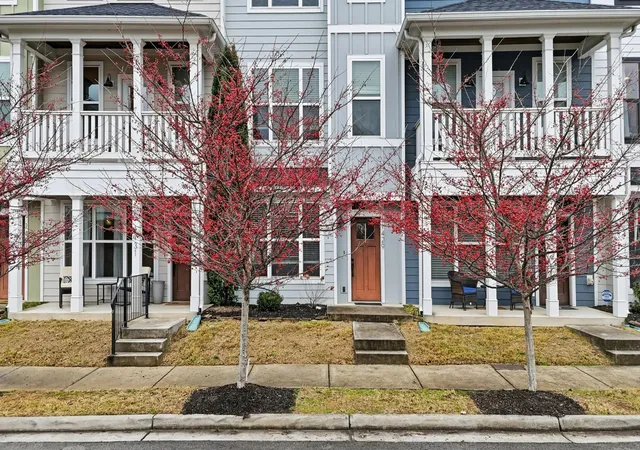 Photo 3 of Townhouse for sale at 1429 Park Ave, Chattanooga, TN 37408 | MLS# 3234911 | Listing updated on 2026-09-24