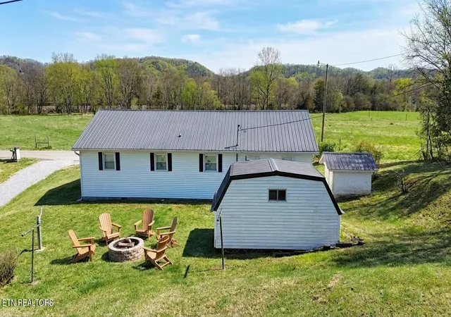 Photo 3 of Single family home for sale at 1585 Hill Rd, Newport, TN 37821 | MLS# 3544507 | Listing updated on 2026-09-10