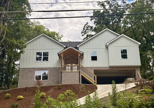 Single family home for sale at 7648 Noah Reid Rd, Chattanooga, TN 37416 | MLS# 3280979