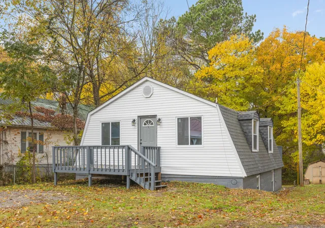 Photo 1 of Single family home for sale at 415 Durrett St, Springfield, TN 37172 | MLS# 3098585 | Listing updated on 2026-09-24