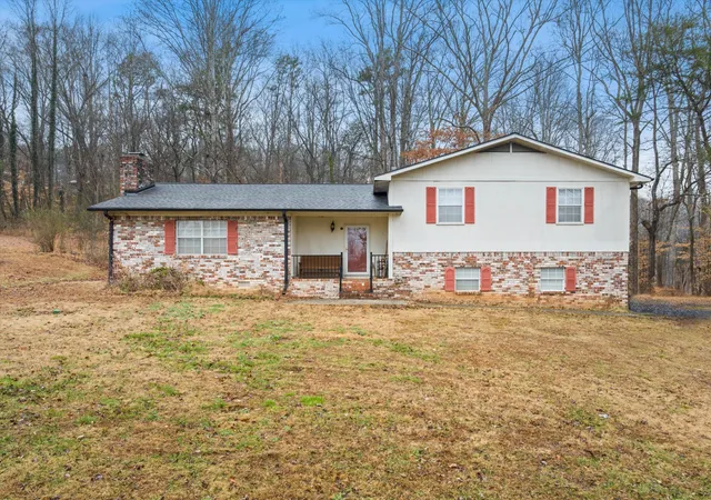Photo 1 of Single family home for sale at 374 Countryside Dr, Evensville, TN 37332 | MLS# 3073278 | Listing updated on 2026-09-11