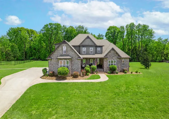 Photo 3 of Single family home for sale at 2142 Trieste Trl, Adams, TN 37010 | MLS# 3117876 | Listing updated on 2026-09-14