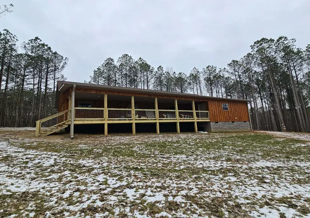 Photo 2 of Single family home for sale at 320 Cross Crk Trl, South Pittsburg, TN 37380 | MLS# 3118854 | Listing updated on 2026-09-14