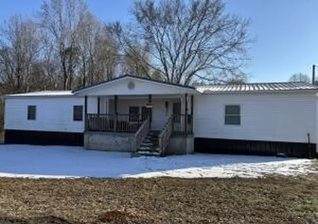Photo 4 of Multi family home for sale at 128 County Rd 882, Etowah, TN 37331 | MLS# 3185127 | Listing updated on 2026-09-11