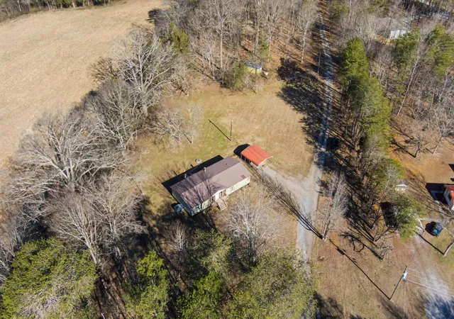 Photo 4 of Manufactured home for sale at 206 County Rd 208, Athens, TN 37303 | MLS# 3165222 | Listing updated on 2026-09-11