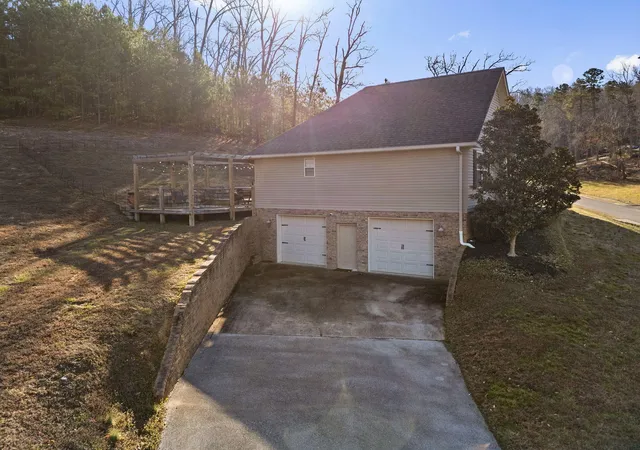 Photo 4 of Single family home for sale at 175 NW Stonewood Dr #37, Cleveland, TN 37311 | MLS# 3132122 | Listing updated on 2026-09-22