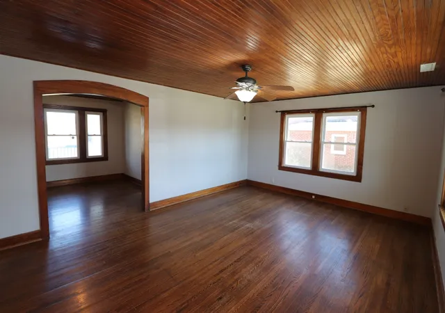 Photo 2 of Single family home for sale at 400 Meador Dr, Lafayette, TN 37083 | MLS# 3133441 | Listing updated on 2026-09-21