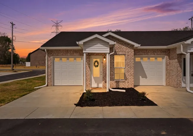 Photo 2 of Townhouse for sale at 741 Kings Ln #A-2, Tullahoma, TN 37388 | MLS# 3164082 | Listing updated on 2026-09-10
