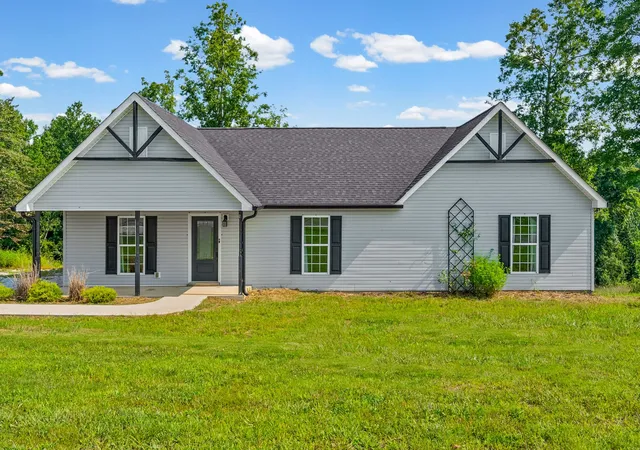 Photo 4 of Single family home for sale at 153 High Point Rd, Erin, TN 37061 | MLS# 3508228 | Listing updated on 2026-10-23