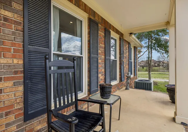 Photo 4 of Single family home for sale at 2010 Highway 49 W, Ashland City, TN 37015 | MLS# 3136714 | Listing updated on 2026-09-13