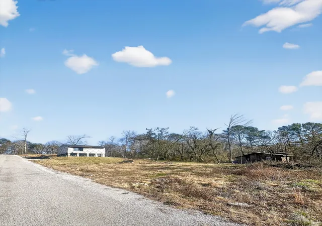 Photo 2 of Single family home for sale at 56 11th Street, Tracy City, TN 37387 | MLS# 3144877 | Listing updated on 2026-09-11