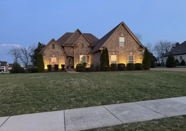 Photo 1 of Single family home for sale at 901 Larkspur Ln, Lebanon, TN 37087 | MLS# 3145550 | Listing updated on 2026-09-21