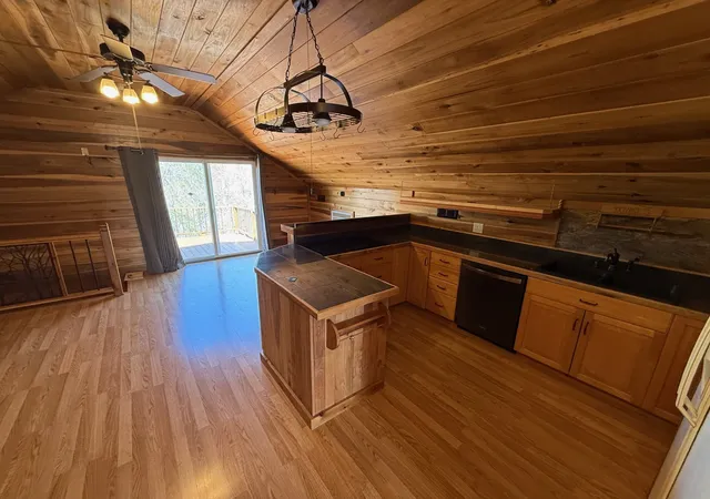 Photo 3 of Single family home for sale at 111 Portalatin Pointe, Stewart, TN 37175 | MLS# 3148545 | Listing updated on 2026-09-11
