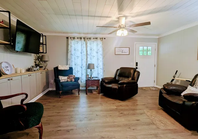 Photo 4 of Single family home for sale at 722 Hickory St, Centerville, TN 37033 | MLS# 3149089 | Listing updated on 2026-09-23