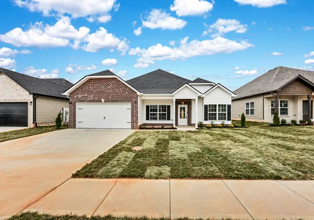 Photo 4 of Single family home for sale at 637 Woodrush Dr, Clarksville, TN 37040 | MLS# 3149522 | Listing updated on 2026-09-15