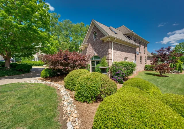 Photo 4 of Single family home for sale at 5116 Herschel Spears Cir, Brentwood, TN 37027 | MLS# 3169577 | Listing updated on 2026-09-11