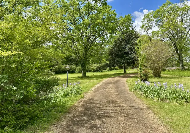 Photo 2 of Land for sale at 6001 Hillsboro Pike, Nashville, TN 37215 | MLS# 3336157 | Listing updated on 2026-09-12