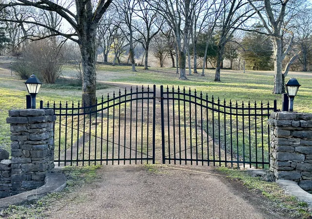 Photo 3 of Land for sale at 6001 Hillsboro Pike, Nashville, TN 37215 | MLS# 3336157 | Listing updated on 2026-09-12