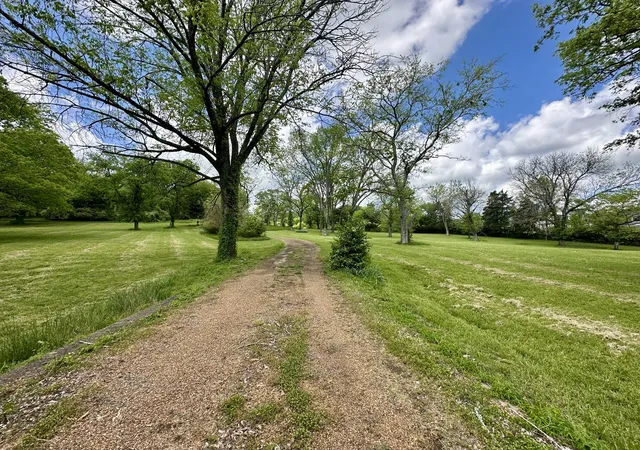 Photo 4 of Land for sale at 6001 Hillsboro Pike, Nashville, TN 37215 | MLS# 3336157 | Listing updated on 2026-09-12