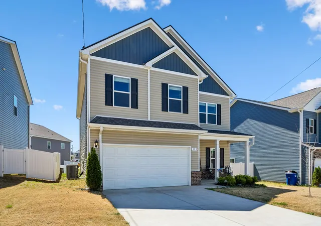 Photo 3 of Single family home for sale at 322 Winners Cir, Shelbyville, TN 37160 | MLS# 3158661 | Listing updated on 2026-09-23