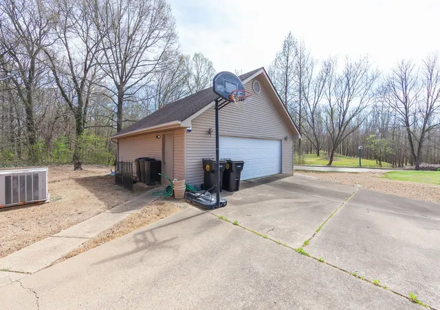 Photo 23 of Single family home for sale at 248 Delta Pine Ave, Dyersburg, TN 38024 | MLS# 3160049 | Listing updated on 2026-09-13