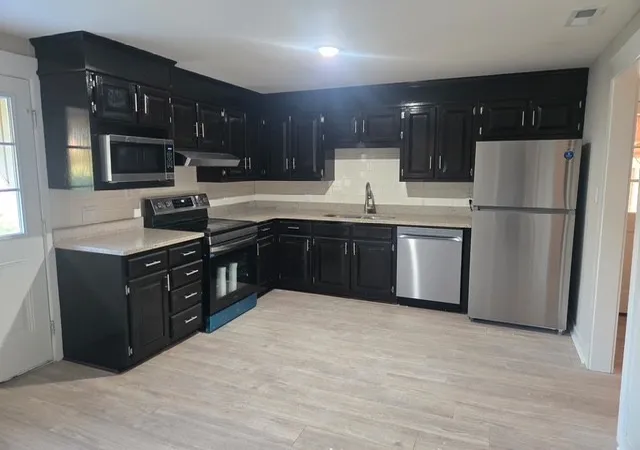 Single family home for sale at 946 Clearview Rd, Cottontown, TN 37048 | MLS# 3159935 | Listing updated on 2026-10-05