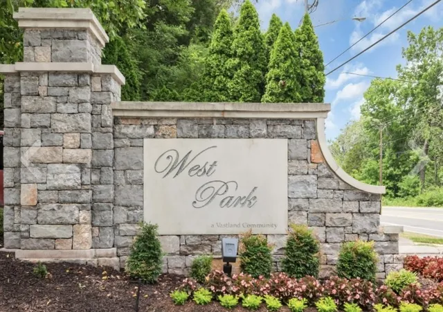Photo 2 of Townhouse for sale at 7277 Charlotte Pike #209, Nashville, TN 37209 | MLS# 3183843 | Listing updated on 2026-09-15