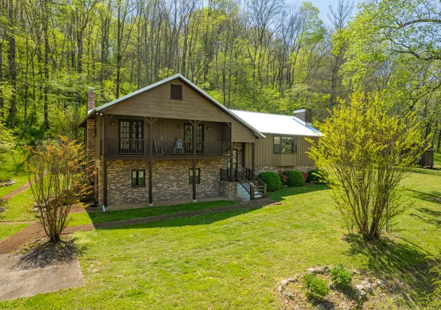 Photo 3 of Single family home for sale at 8039 Campbellsville Rd, Pulaski, TN 38478 | MLS# 3179119 | Listing updated on 2026-09-30