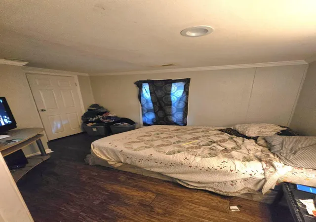 Photo 2 of Single family home for sale at 2592 East 39th St, Chattanooga, TN 37407 | MLS# 3298221 | Listing updated on 2026-09-21