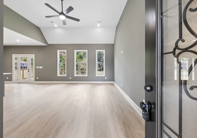 Photo 3 of Single family home for sale at 4007 Sweet Home Rd, Pleasant View, TN 37146 | MLS# 3164238 | Listing updated on 2026-09-11