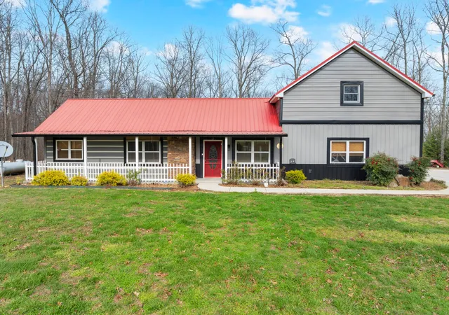 Photo 2 of Single family home for sale at 4015 Keith Springs Mountain Rd, Belvidere, TN 37306 | MLS# 3163834 | Listing updated on 2026-09-14